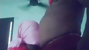 Indian Couples Thrilling Bedroom Performance Videos