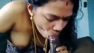 Desi Indian Aunty Blowjob