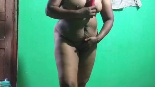 desi indian horny tamil telugu kannada malayalam hindi vanitha showing big boobs and shaved pussy press hard boobs press nip rub