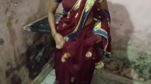 Indian girl in a saree has quick sex with devar