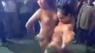 Indian tamil girls naked on street video clip - Wowmoyback