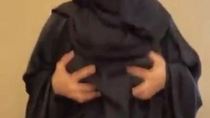 Sarah from Saudi Arabia 10