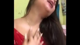 Hot desi indian girl showing her back to me in LIVE CALL