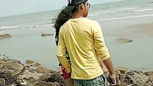 Indian young Boss travelling with his beautiful PA! Penis going down while fuck her!!