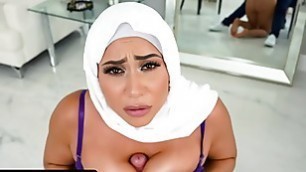 Arab StepMom Carmela Clutch Cleans The House Wearing Nothing But Her Hijab - Mylf